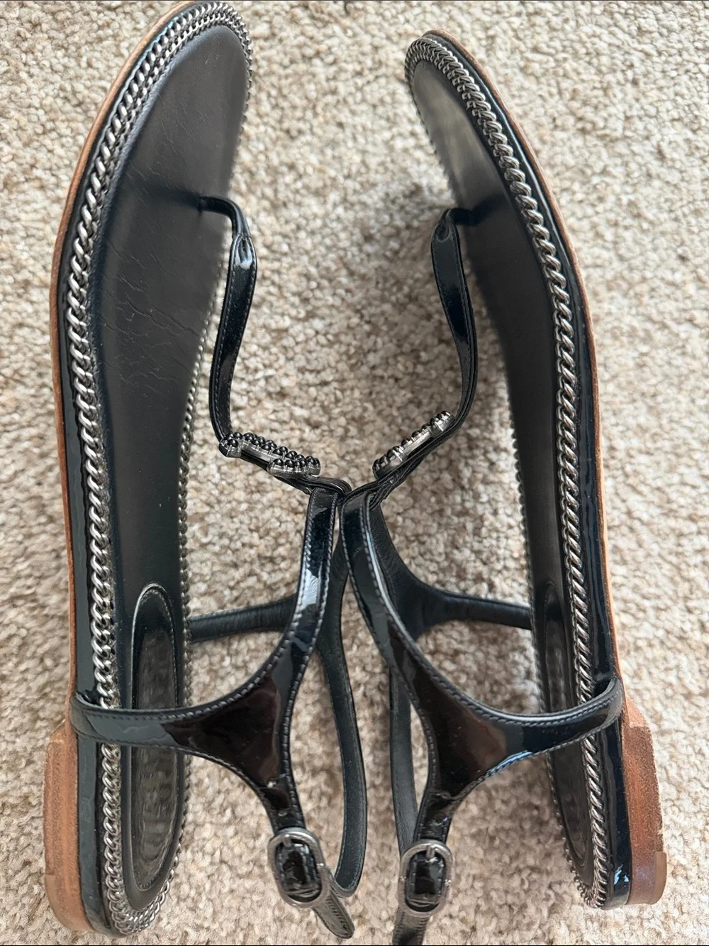 CHANEL Black Patent Leather CC Chain Trim Thong Sandals